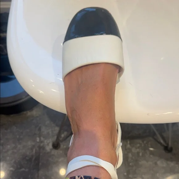 NWT SCHUTZ White and Black Two-Tone lace up Flat Sandals - Picture 7 of 9